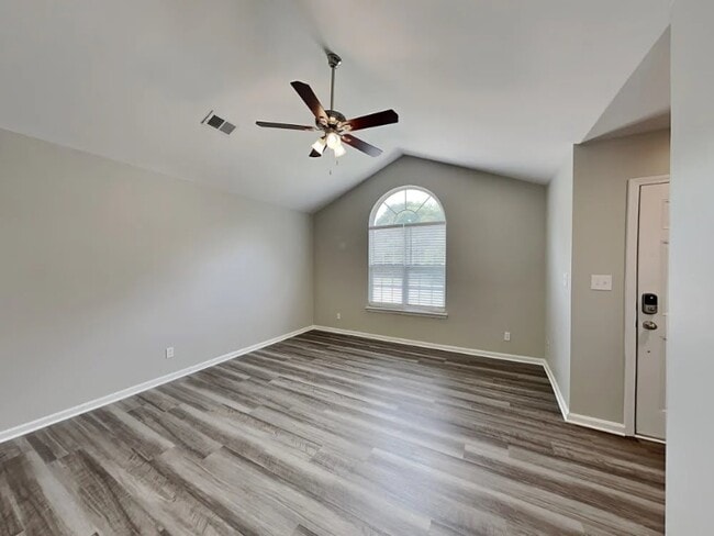 Building Photo - 1116 William Wiley Dr