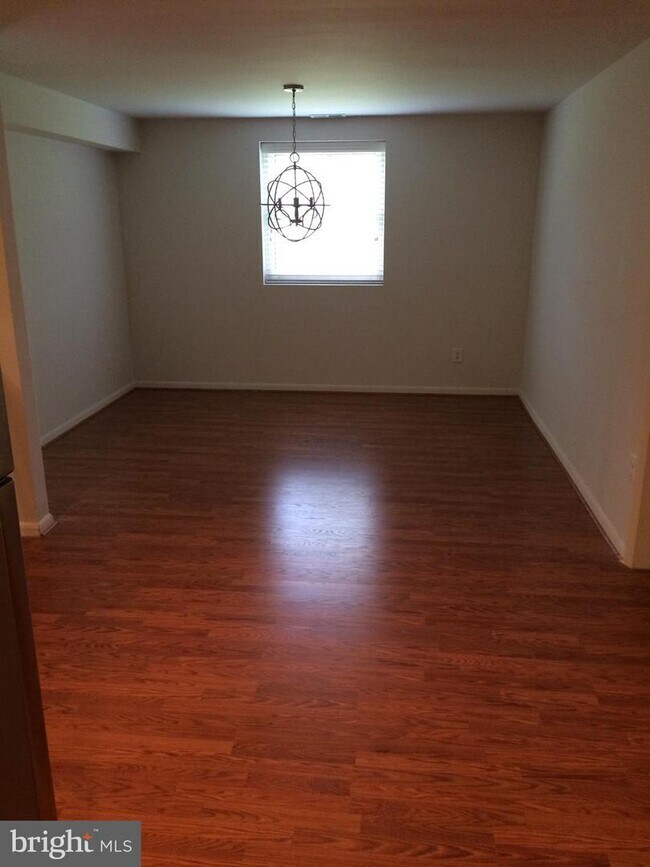 8 Belmullet Ct Unit 101, LuthervilleTimonium, MD 21093 Condo for Rent in LuthervilleTimonium