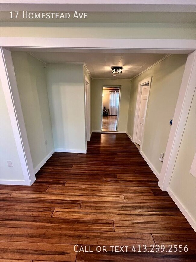 Foto del edificio - 17 Homestead Ave