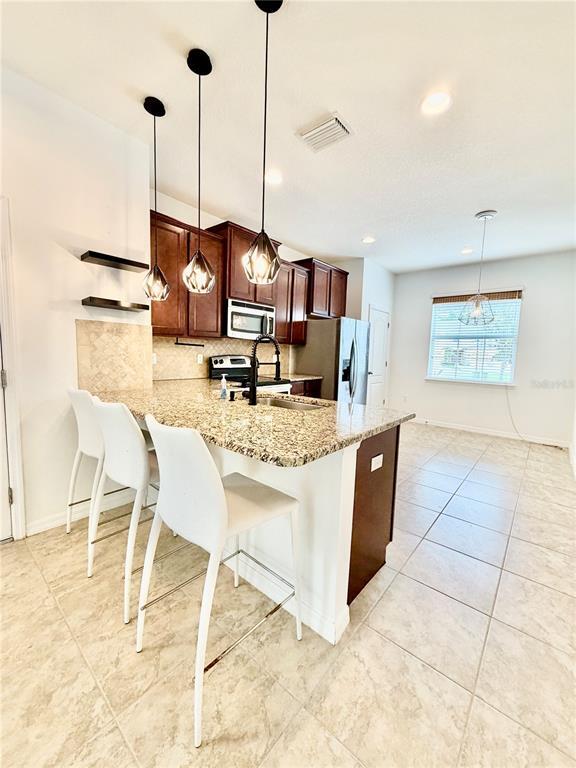 Foto del edificio - 13961 River Willow Pl