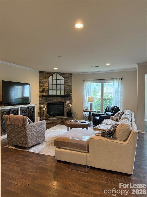 Building Photo - 10413 Honeyfur Ct