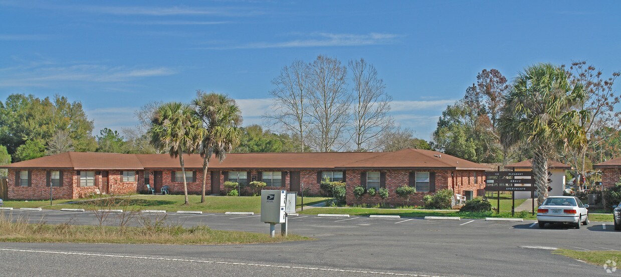 Foto del edificio - 304 Pleasant Grove Rd