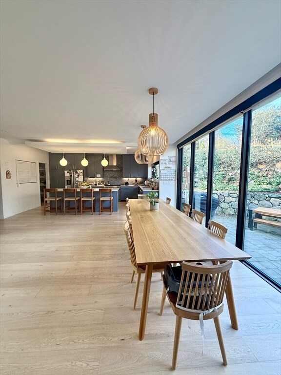 Foto del edificio - 6 Parkside Dr