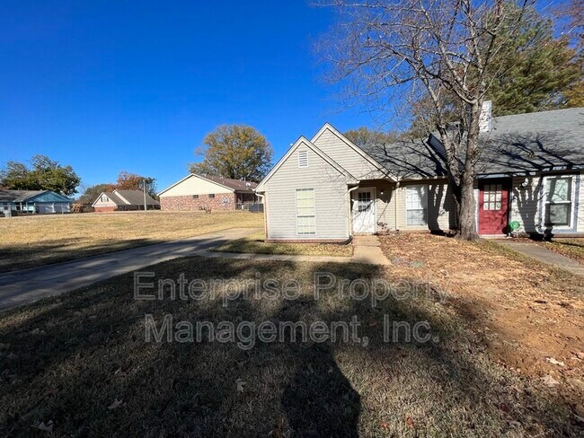 Building Photo - 6388 Ashton Rd