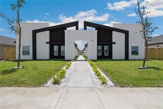 Building Photo - 2417 Indian Creek Ave