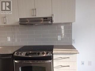Photo du bâtiment - 2560-2560 Eglinton Ave W