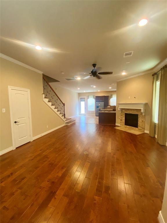 Primary Photo - 1306 Dian St