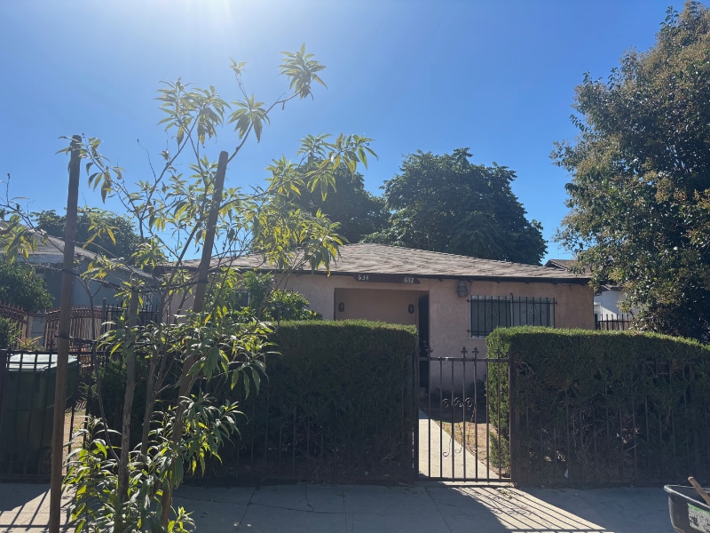 Photo - 632 E 107th St (Los Angeles, CA)