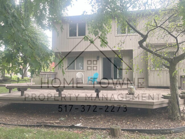 Foto del edificio - 5664 Woodstock Dr
