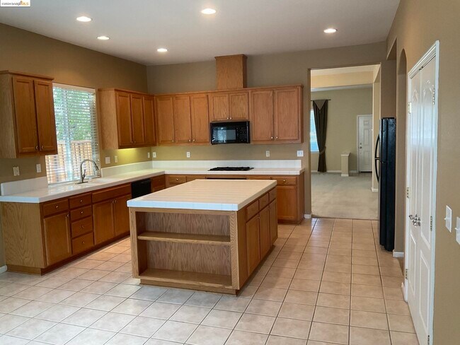 Building Photo - 2669 Zepher Ct