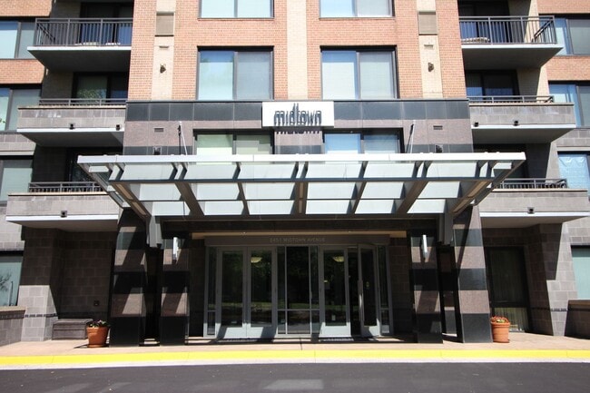 Midtown 1BR Condo - Midtown 1BR Condo