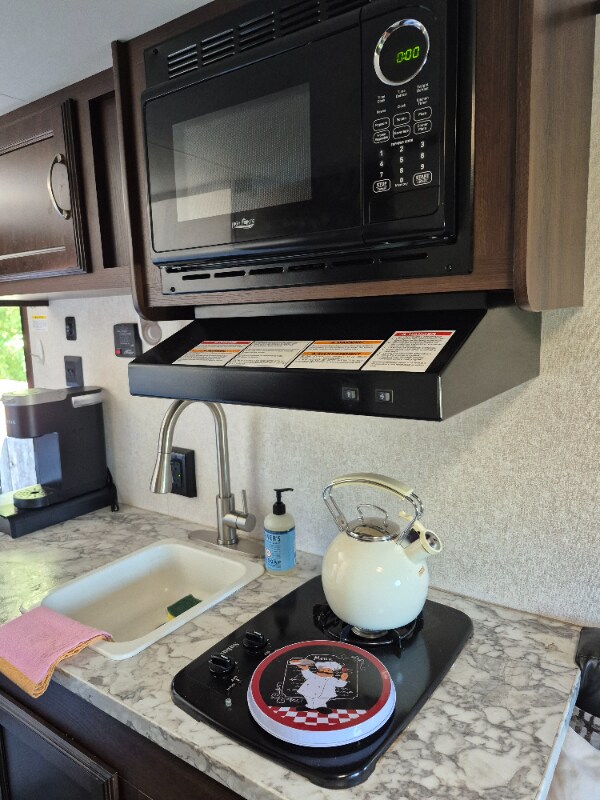 Foto del edificio - 7305 Jackson Rd