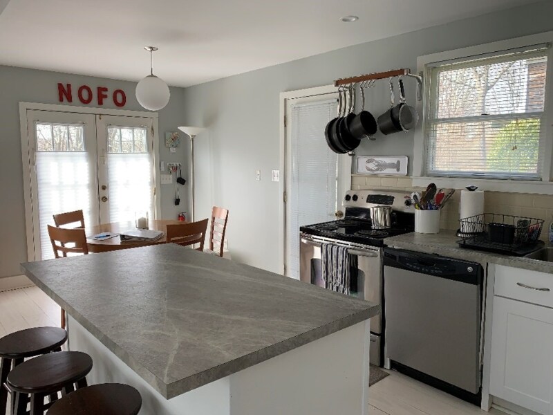 Primary Photo - 523 3rd St