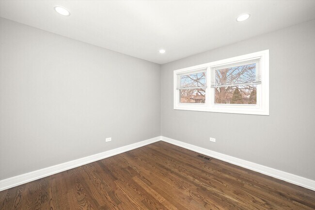 Foto del edificio - 11201 Deerpath Ln