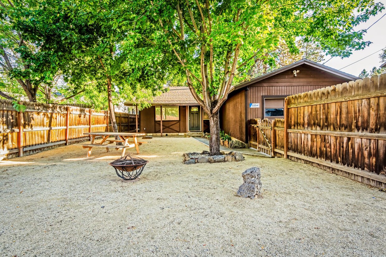 Primary Photo - Fully Remodeled 3BR/1BA in the Heart of Bend