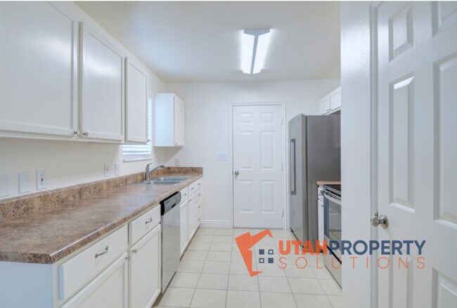 Foto del edificio - 7708 N Wyatt Earp Ave