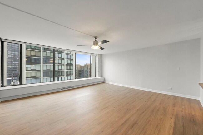 Foto del edificio - 5455 N Sheridan Rd