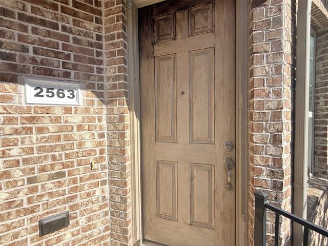 Foto del edificio - 2563 Adam Ln