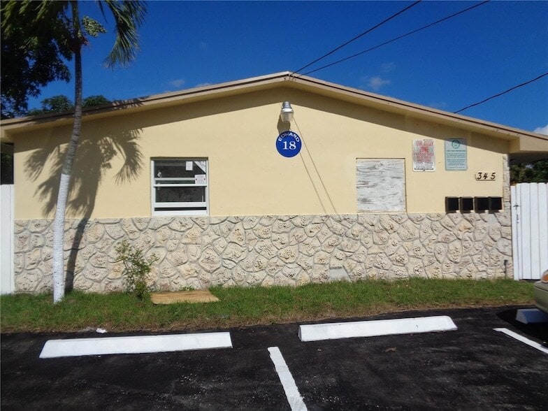 Photo - 345 NW 5th St