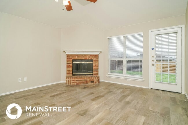Foto del edificio - 1510 Brookleaf Dr
