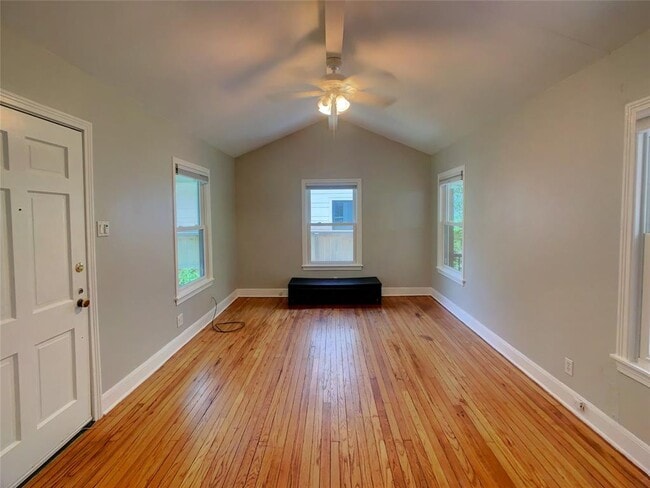 Building Photo - 5010 Shoalwood Ave