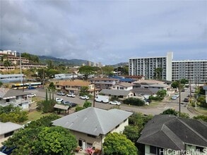 Building Photo - 1555 Pohaku St