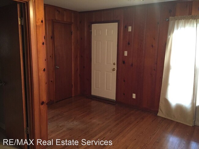 Building Photo - 3 br, 2 bath House - 957 Drexel