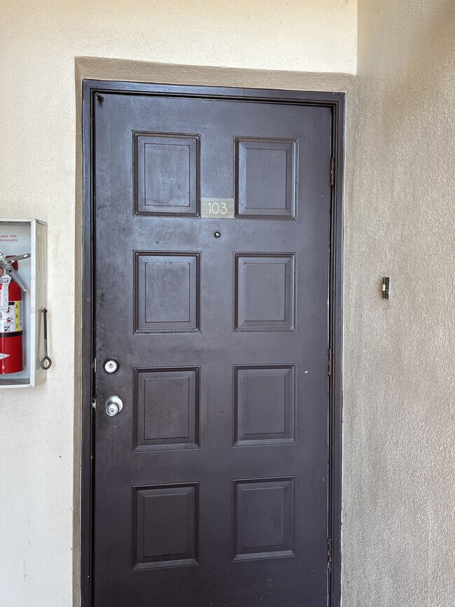 Entryway - 1135 Southdale Rd