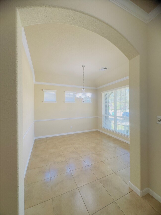 Foto del edificio - 26327 Cedar Pine Dr