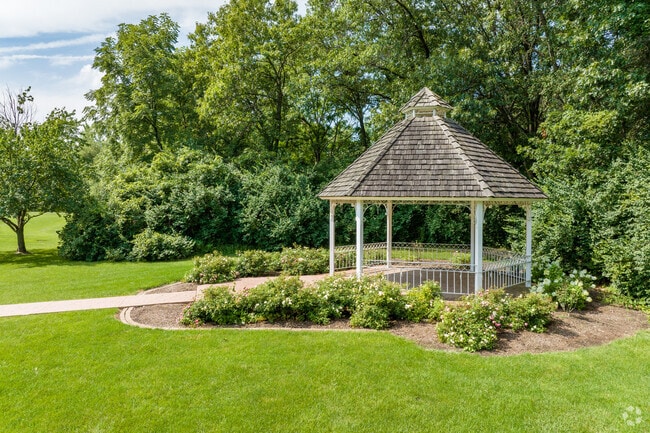 Halls of St. George, gasabo and open green space, New Elliott, Schererville, IN.