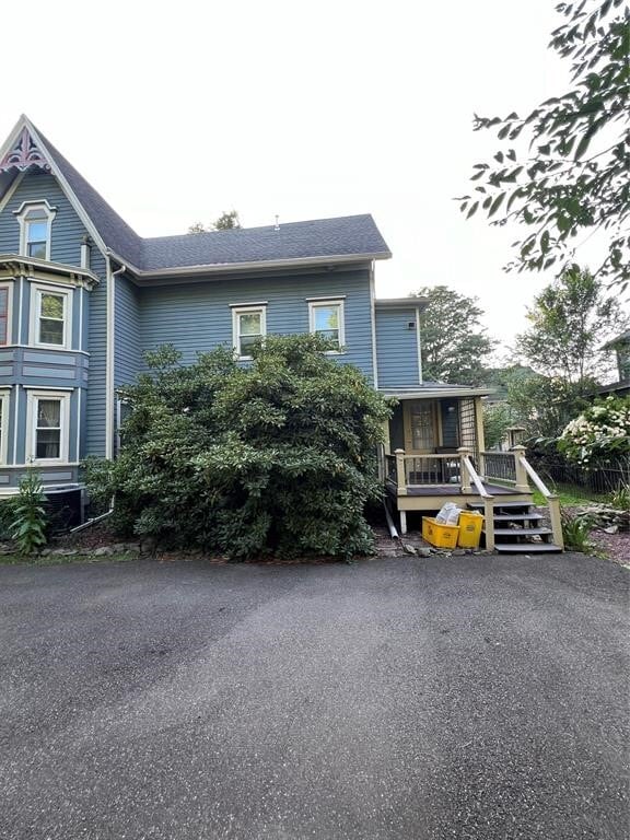 Building Photo - 32 North St