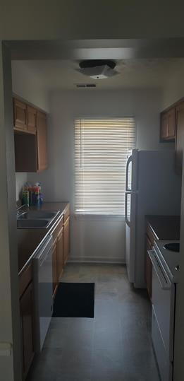 Foto del edificio - 524 Lillard Dr