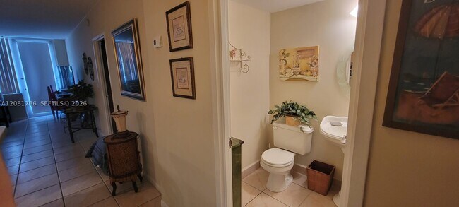 Foto del edificio - 3725 S Ocean Dr