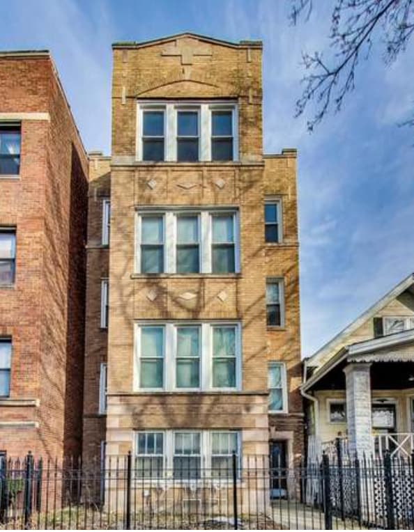 Building Photo - 4253 N Sawyer Ave