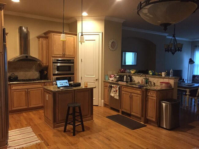 Foto del edificio - 1219 Mecaslin St NW