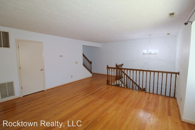 Foto del edificio - 3 br, 2.5 bath House - 935 Meadowlark Drive
