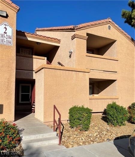 Primary Photo - 1150 N Buffalo Dr