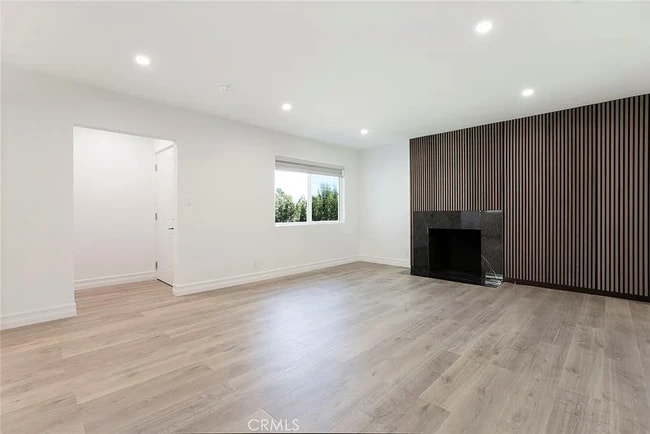 Building Photo - 4825 Angeles Crest Hwy