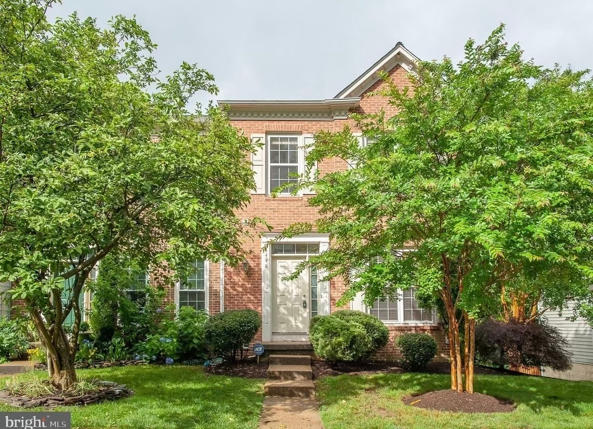 Photo - 5448 Summer Leaf Ln (Alexandria, VA)