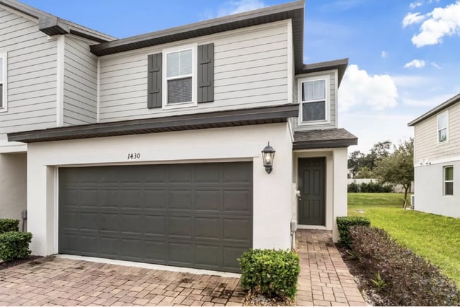 Photo - Charming 3-Bed Oasis in Ocoee: Spacious 1574 sq. ft. Townhouse with 2.5 Baths!