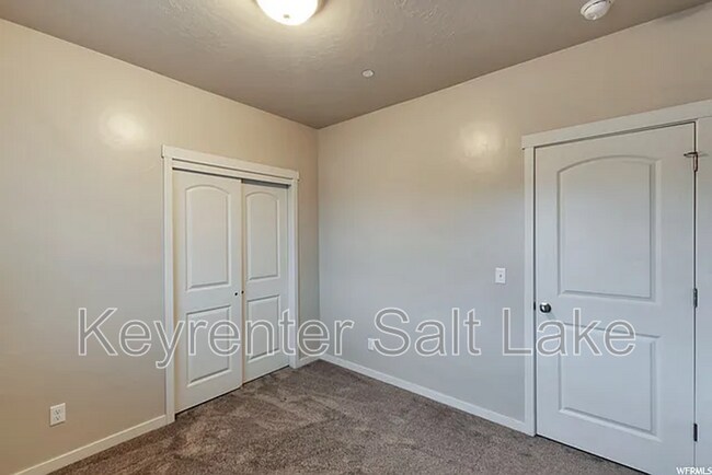 Building Photo - 203 Jordan Ridge Boulevard