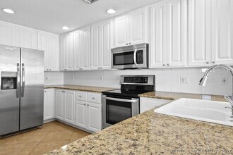 Building Photo - 1836 Jeaga Dr