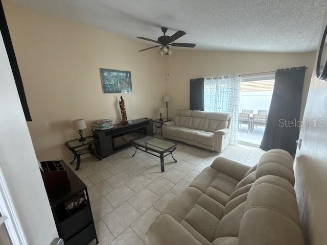 Foto del edificio - 34 Coral Reef Ct N