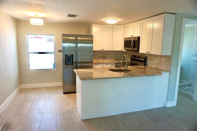 Building Photo - 506 Engman St