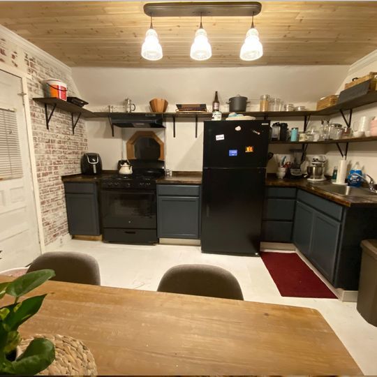 507 Green St, Greensburg, PA 15601 Townhome Rentals in Greensburg PA