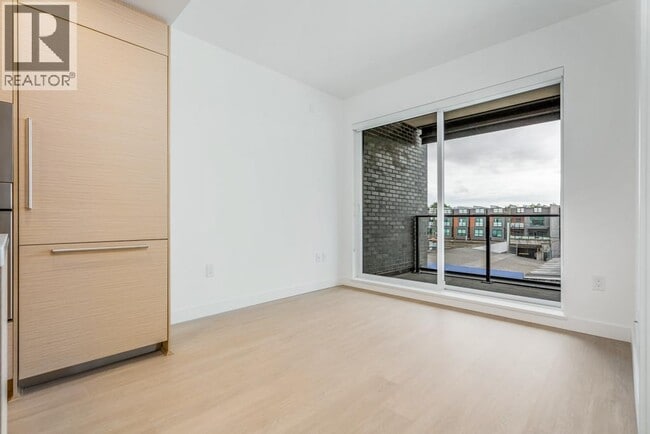 Photo du bâtiment - 8888 Osler St