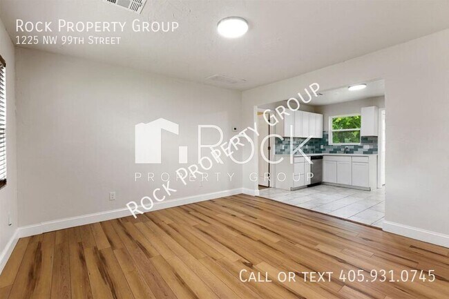 Foto del edificio - 1225 NW 99th St