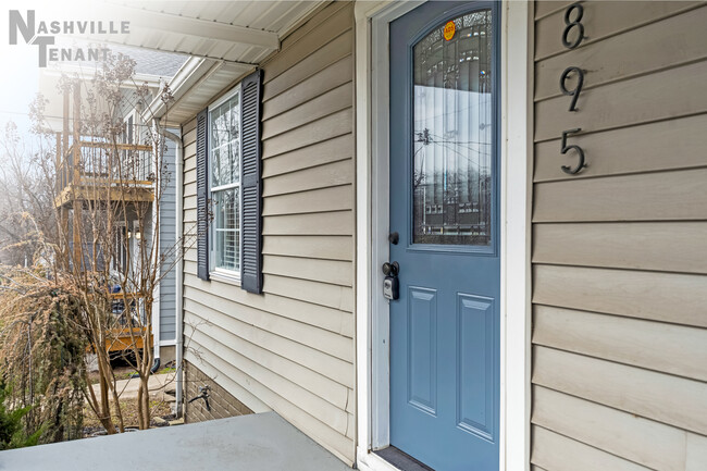 front door entry - 895 Douglas Ave