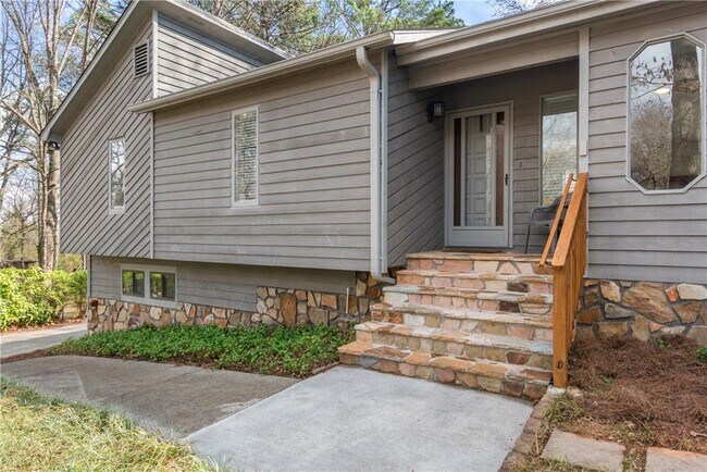 Foto del edificio - 608 Ann Ct