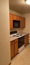 Building Photo - 2402 Wheeler Dr